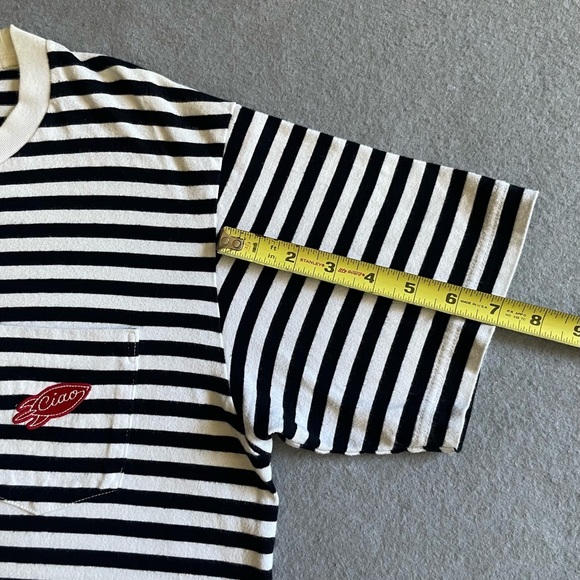 Uniqlo x Ceizer Men’s T-shirt Blue Striped Blue White Short Sleeve Size Small - Picture 5 of 6